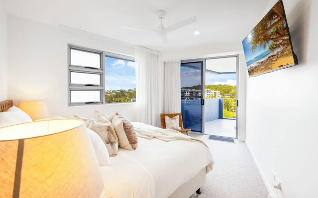 Luxury Coastal Living - Beach Life