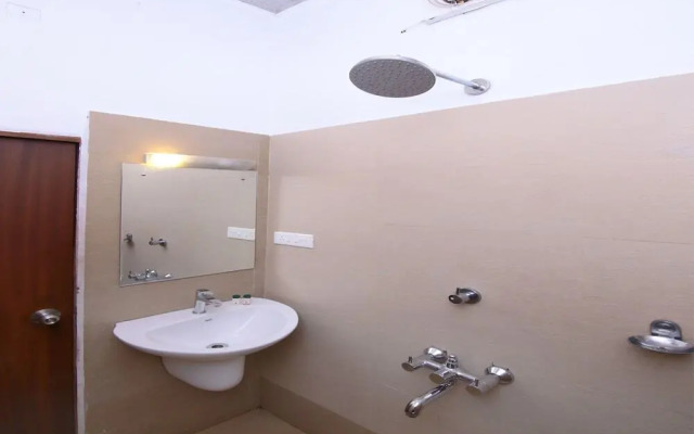 Hotel Pearl View Residency by OYO