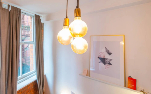 Characterful 2 Bedroom Apartment in Manchester