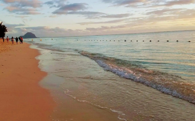 NEW LUXURY 2 Bedroom RoofTop apartment by the beach