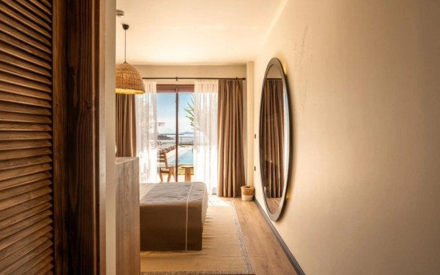 The Local House Ayasaranda