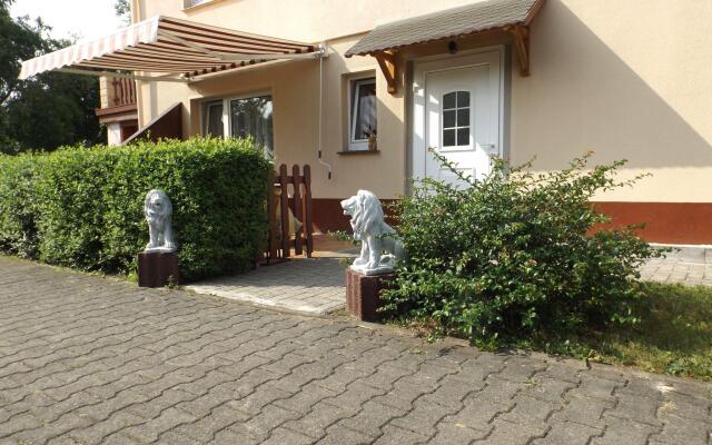 Cozy Apartment in Wienrode Harz with private terrace