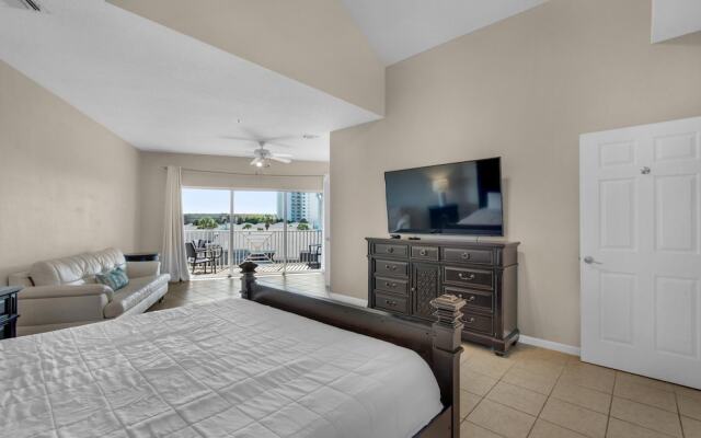 Beach Haven- Beach Pointe 703