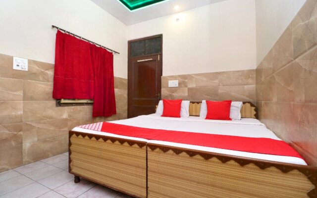 Suri Guest House By OYO Rooms