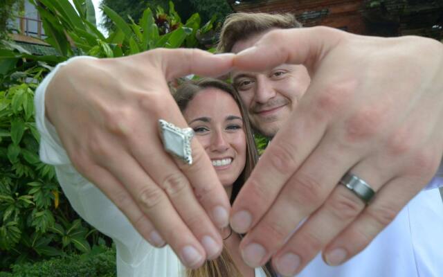 Tirta Ayu Hotel and Restaurant