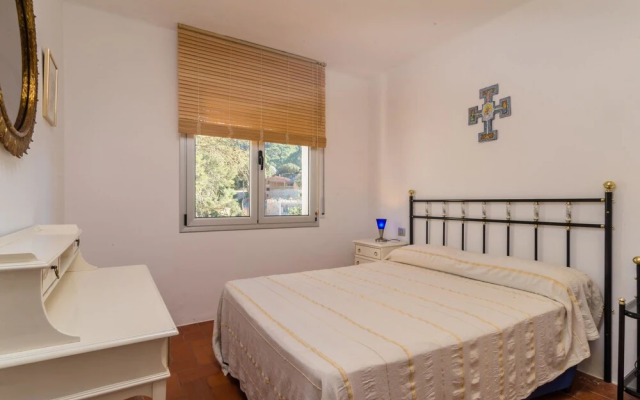 Sr-32 Begur Sa Riera 4 Pax