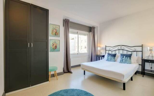 Beautiful 3bed W/terrace in Elegant Eixample