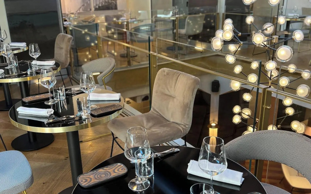 Loly Boutique Hotel