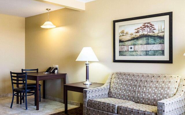 MainStay Suites Minot