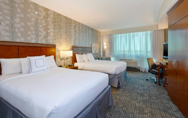 Courtyard by Marriott Omaha La Vista