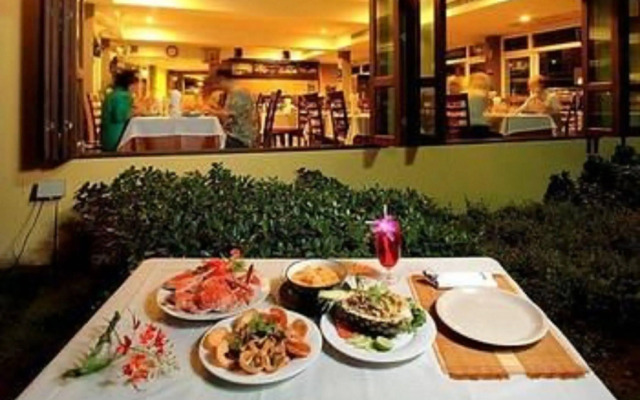 Bacchus Home Resort