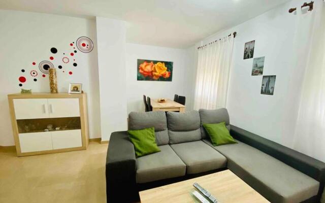 “SMILE NERJA” chic apartment with WIFI, 4 guests