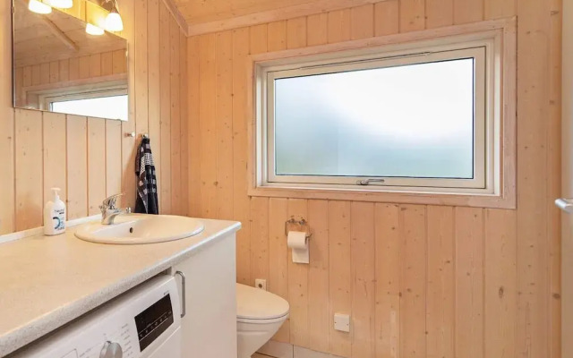 6 Person Holiday Home in Vaeggerlose-by Traum