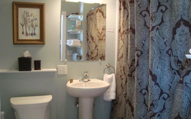 Bristol Suites