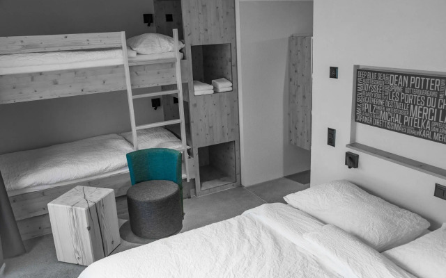 Eiger Lodge Chic