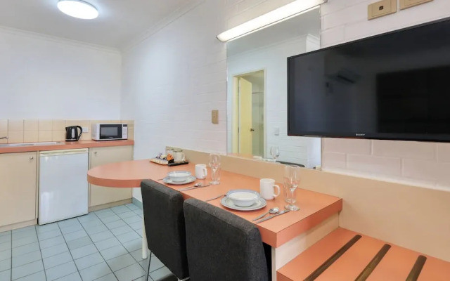 Best Western Warby Lodge Motor Inn