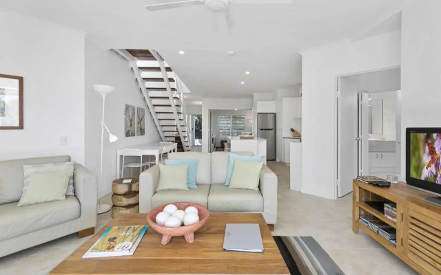 76 Upper Hastings Street Apartment
