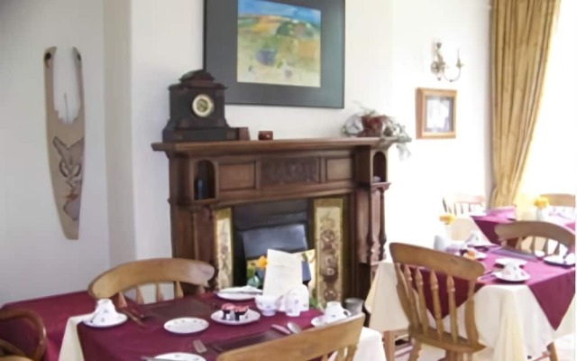 Shannon Court Guest House