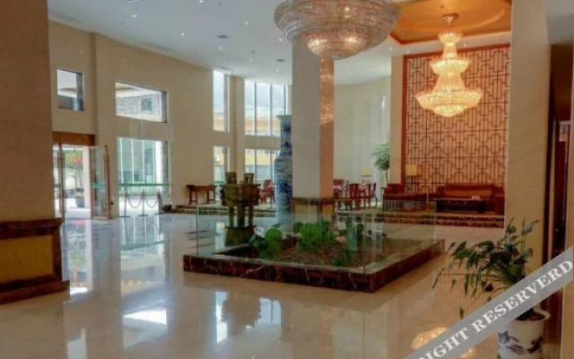 Wolong International Hotel