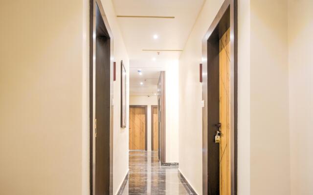 Townhouse 77521 Royal Crown