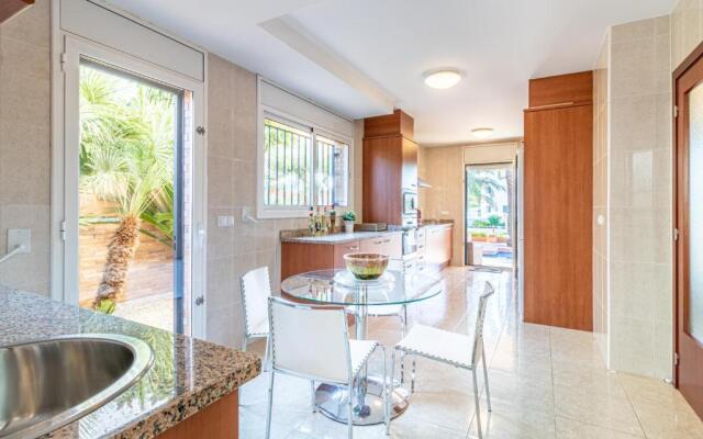 Apart-rent Villa Pani 0109