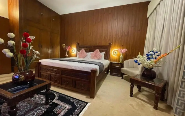 The Life Style Lodges