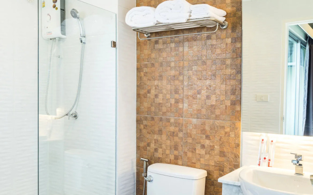 Zircon Hotel