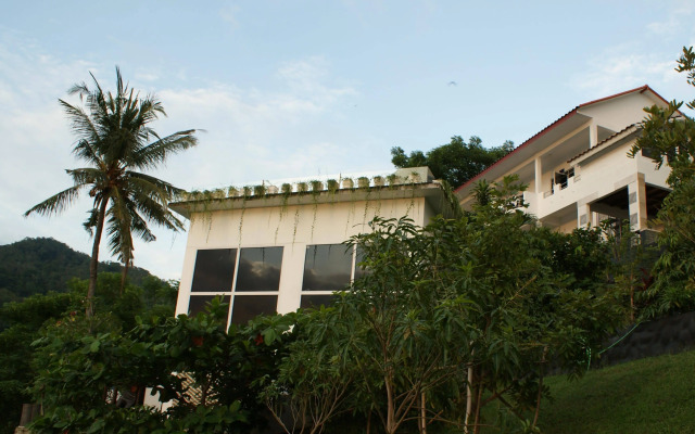 Villa Buah