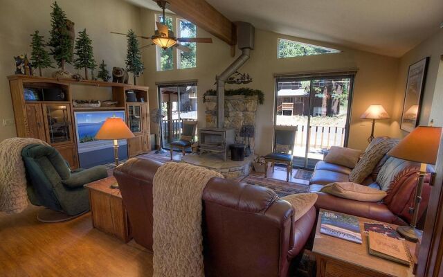 Merry Beary by Lake Tahoe Accommodations