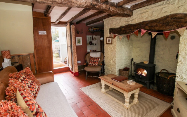 Castle Cottage