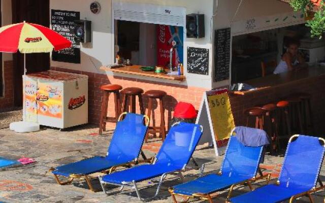 Ceratonia Apartments