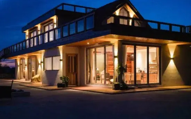 Country Life Lodge