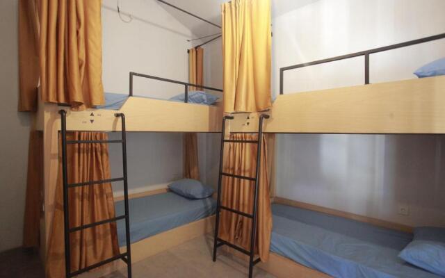 Beach Hut Hostel