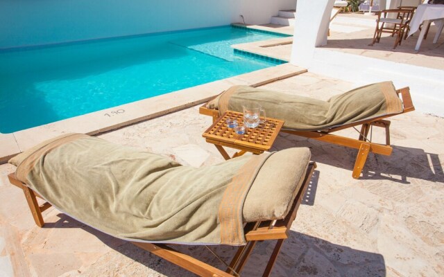 Villa en Cala Serena en primera linea de mar