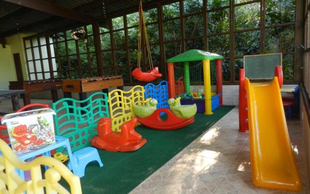 Hotel Bosques do Massaguacu