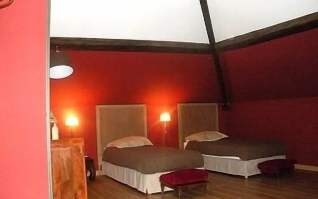 Logis Hôtel-Restaurant Le Moulin D'Artres