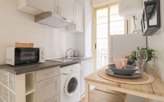 Trendy Two Bedrooms In Ollerias