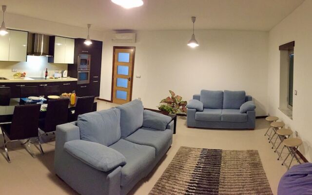 Best Houses 2 - New & Modern Apartment Beach