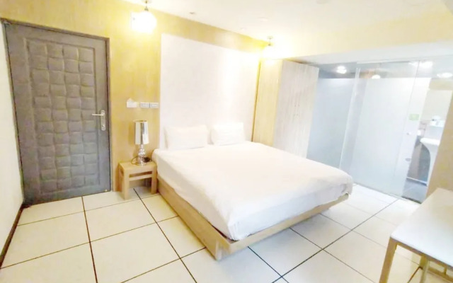 Taipei MRT Luxury Apartment(Monthly Stay)