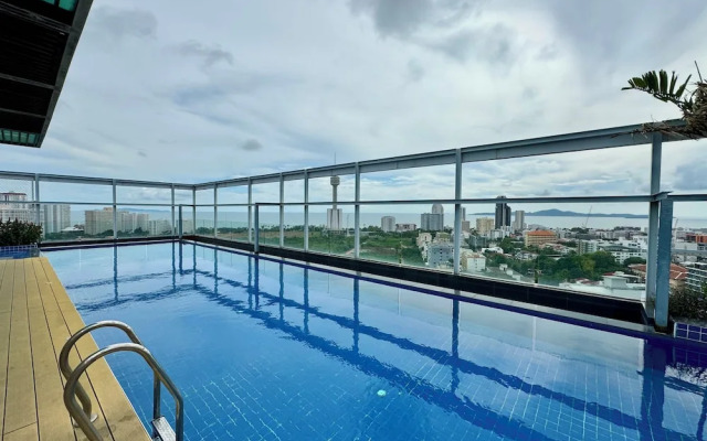 Treetops Condominium by PSR
