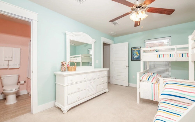 Footprints in the Sand at Arborgate