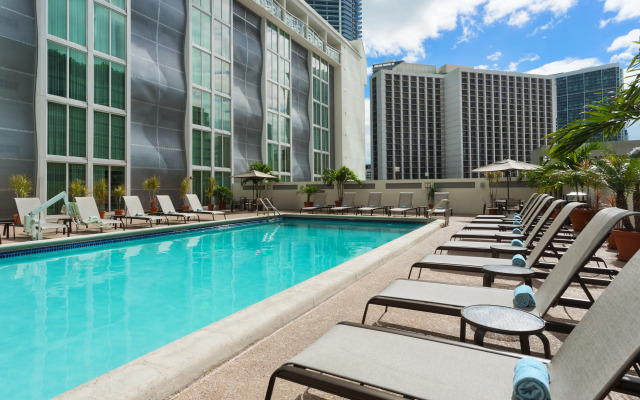 Courtyard by Marriott Miami Downtown