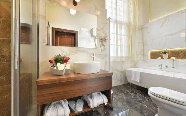 Chateau Loucen Garden Retreat