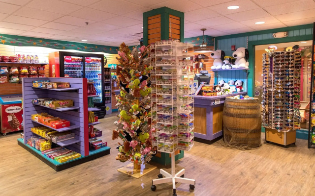 Cedar Point's Castaway Bay