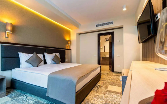 Hotel Izvoare Caciulata