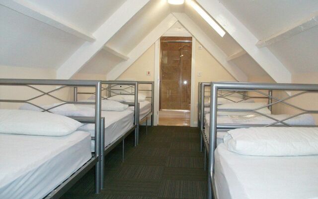 Tomlinson's Cafe & Bunkhouse - Hostel