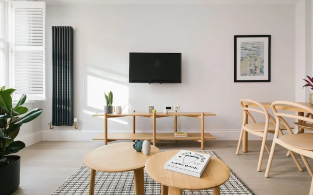 Leicester Square Apartments