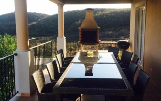 5 Bedroom Villa Pool and Garden