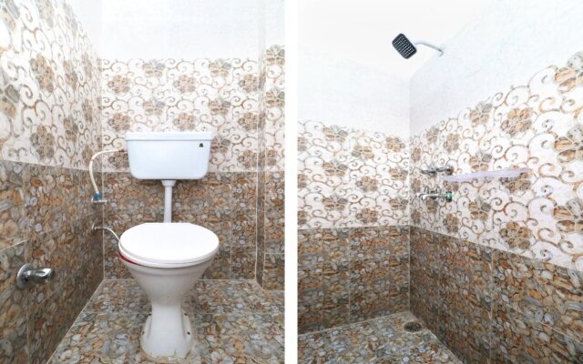 OYO 24992 Shiv House