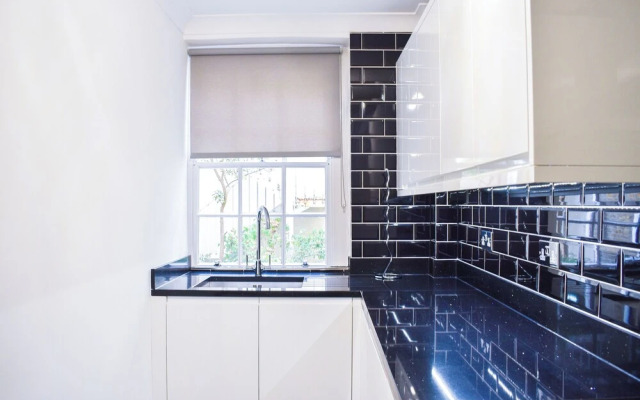 Centrally Located Budget Apartment, 3mins to Tube